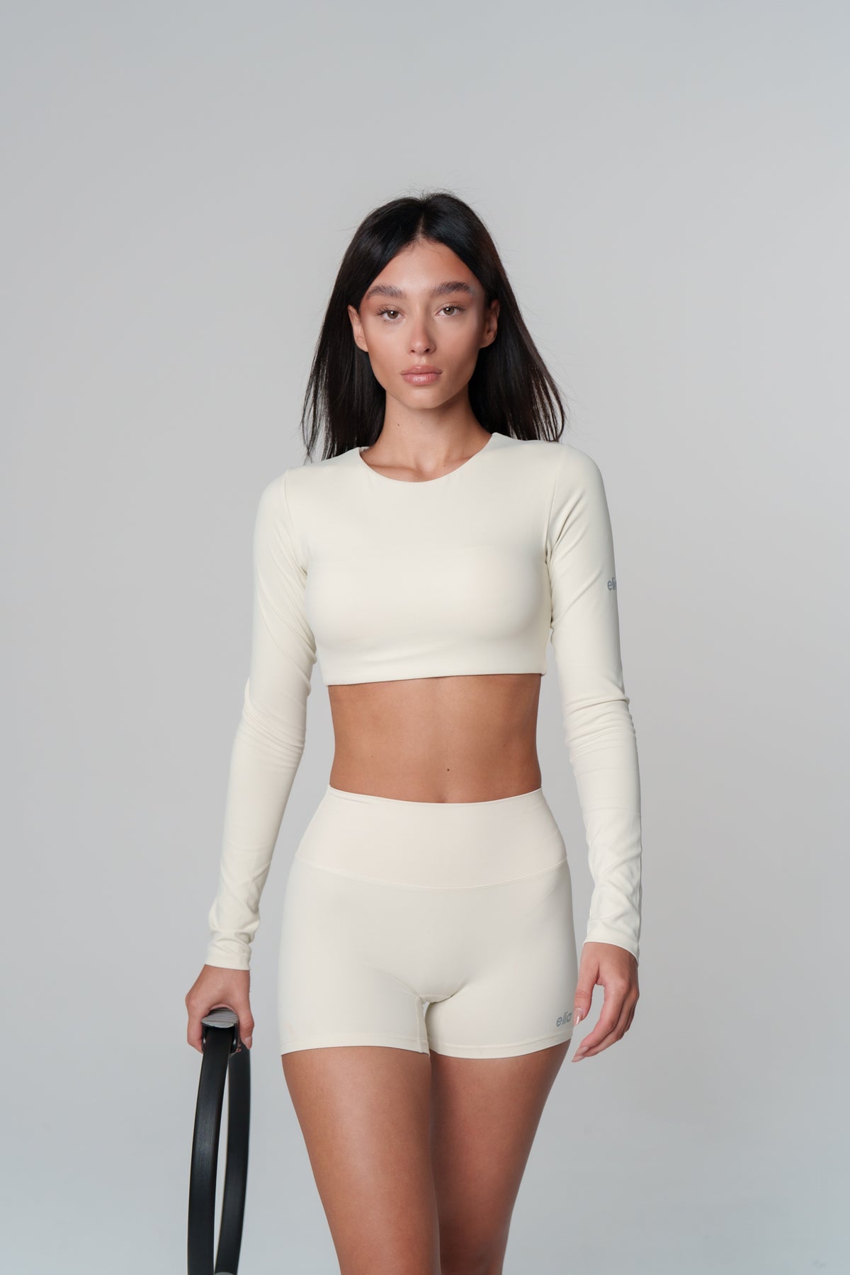 Creme Shorts