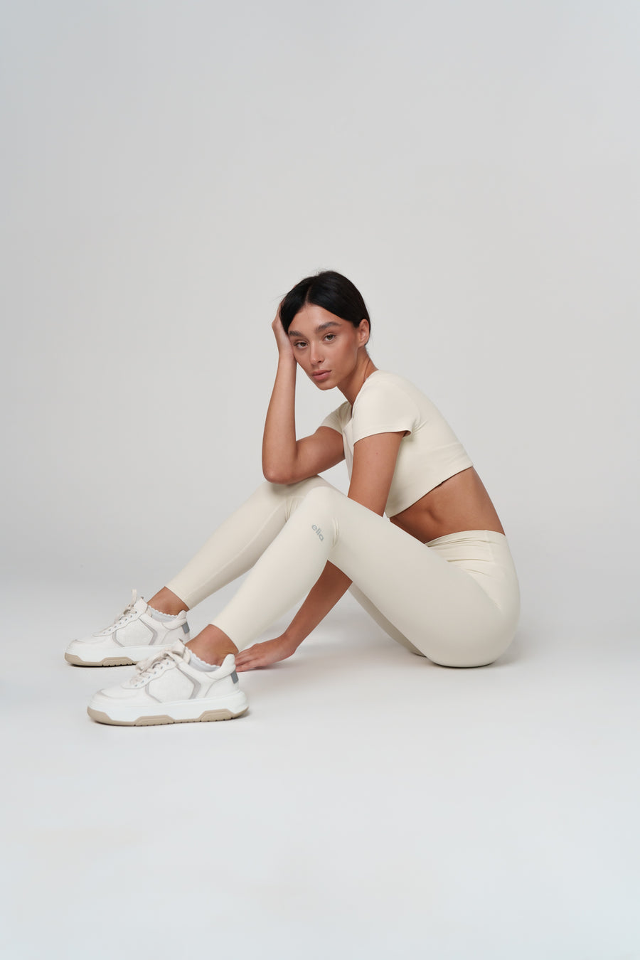 Creme Leggings — drugi ugao