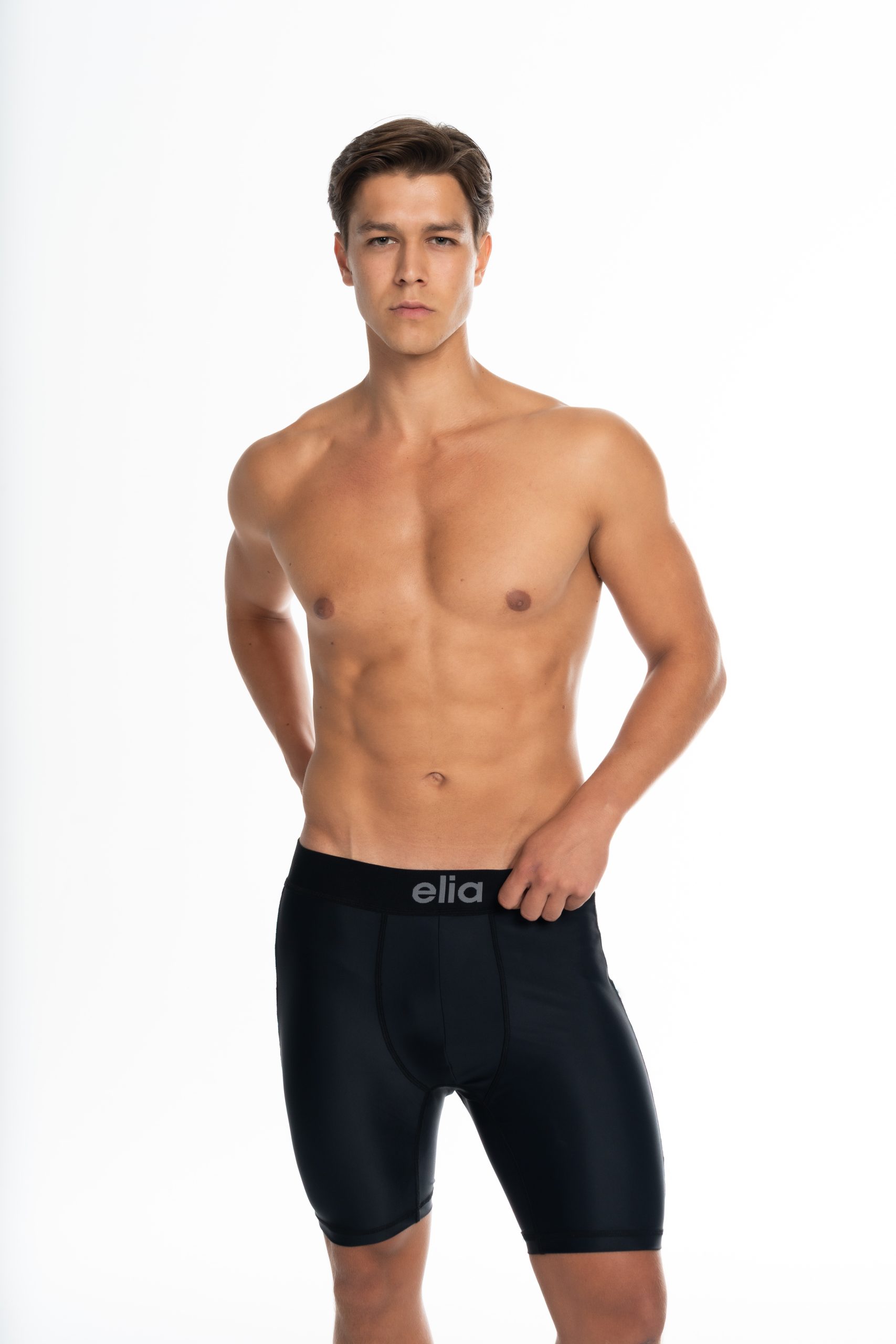 Elia Air Compress Shorts