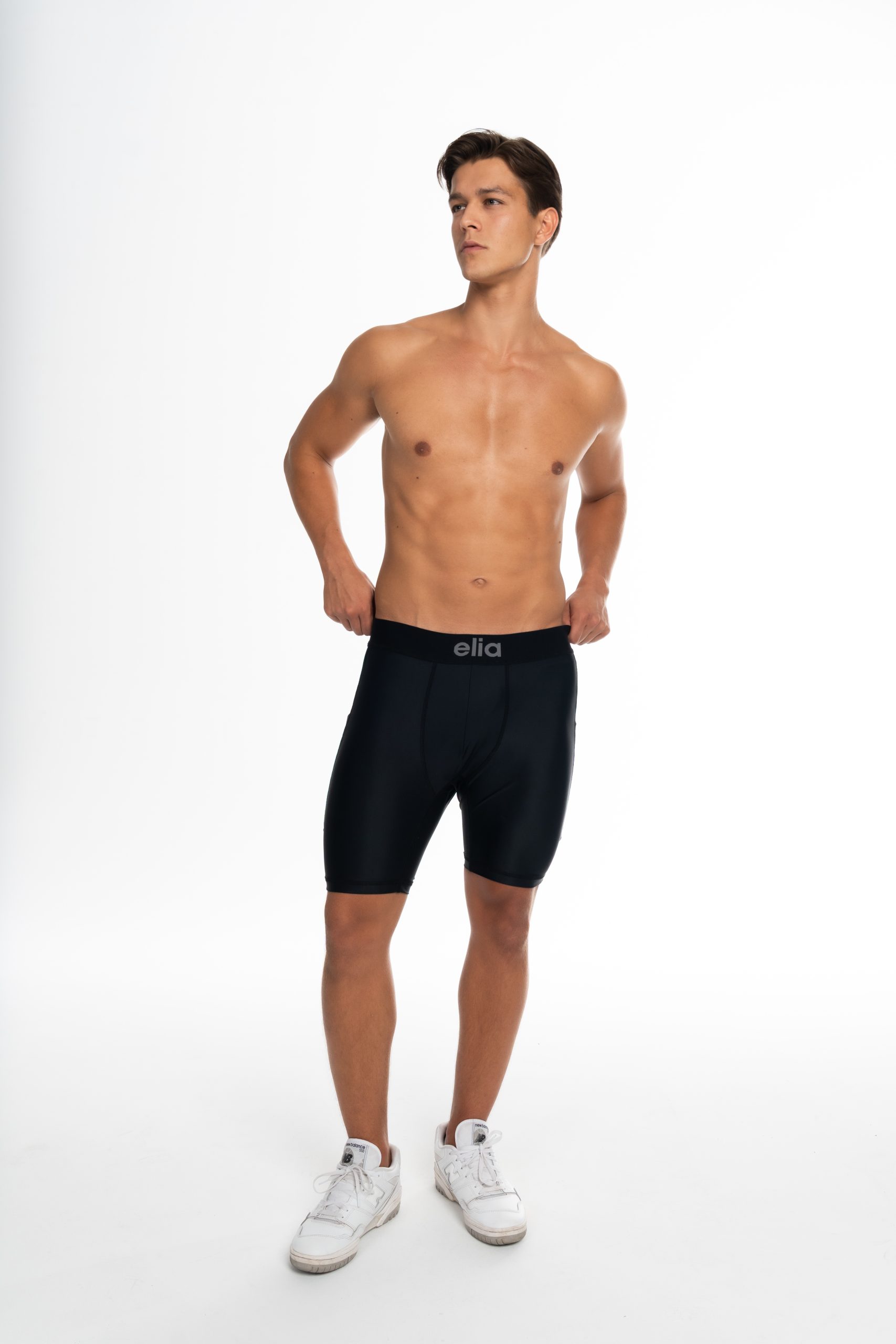 Elia Air Compress Shorts